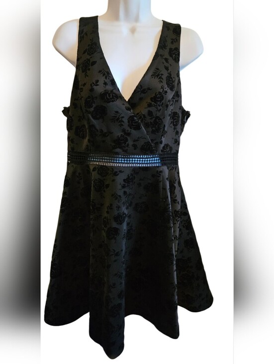City Studio Dresses & Skirts - 0076 City Studio Black Velvet Rose Mini Dress Cutout Waist Whimsigoth New Sz 15